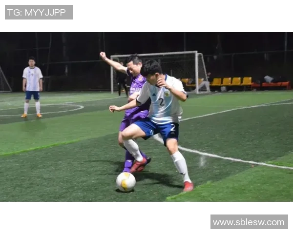 不依赖汽车的足球明星们如何在生活中展现独特风采与魅力