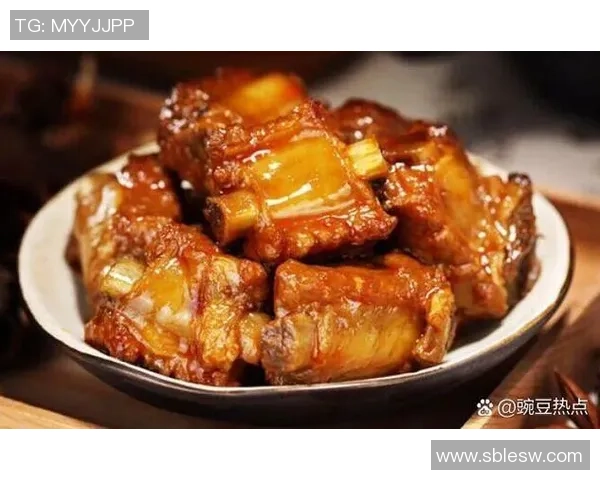 剁排骨的美味与灯谜的智慧交织足球明星的荣耀与激情共舞 剁排骨的美味与灯谜的智慧交织足球明星的荣耀与激情共舞