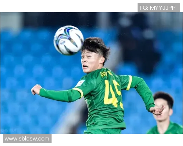 天海足球新星张源崭露头角引发球迷热议未来发展备受期待 天海足球新星张源崭露头角引发球迷热议未来发展备受期待