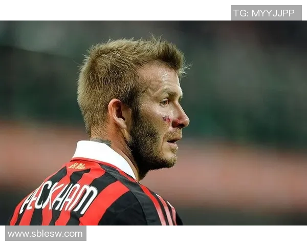 贝克汉姆在绿茵场上的经典瞬间与足球激情的完美结合